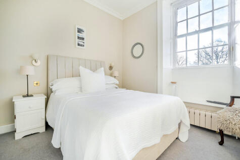 6 Helme Lodge, Natland, Kendal, LA9 7QA