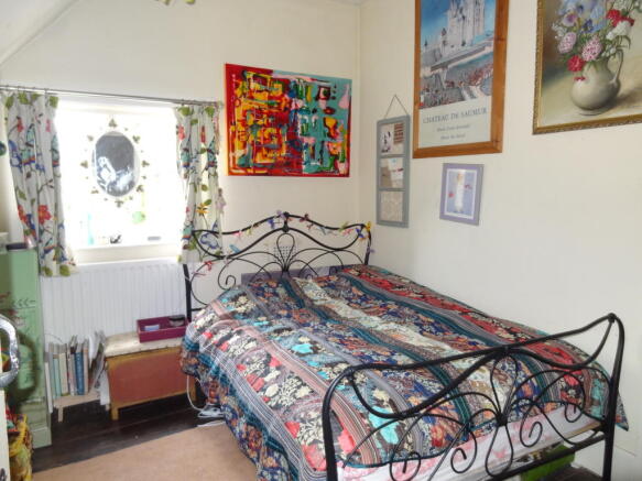Photo 11