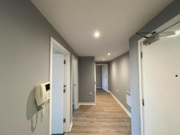 Hallway.jpg