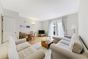 Flat 4, 69 Pierhead Wharf, Wapping High Street, London E1W 2YF