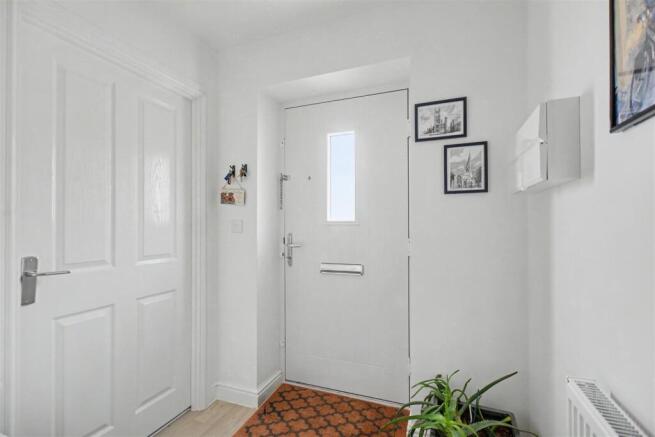 Entrance Hall_2.jpeg