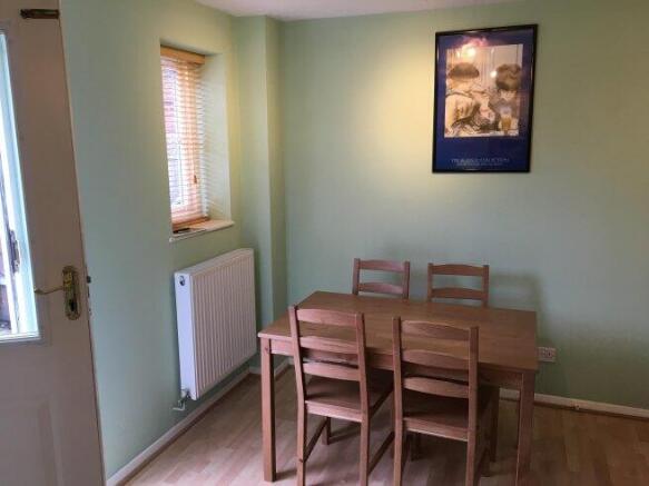 westbury-gardens-gu9-9rn-921346