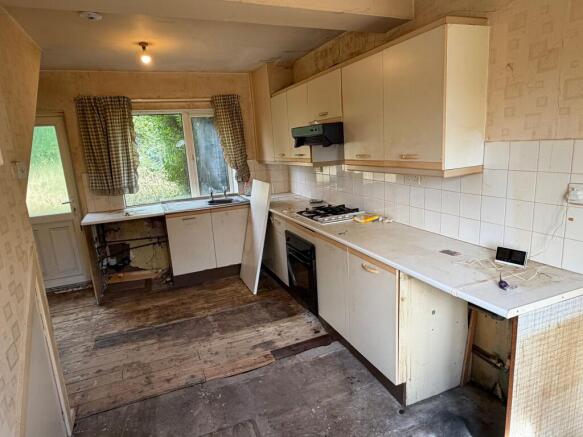 KITCHEN/DINER AND LOUNGE