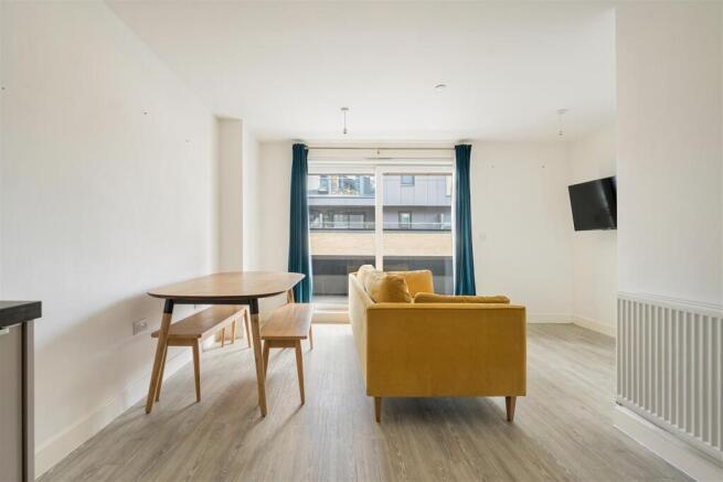 LIving ARea 6.jpg