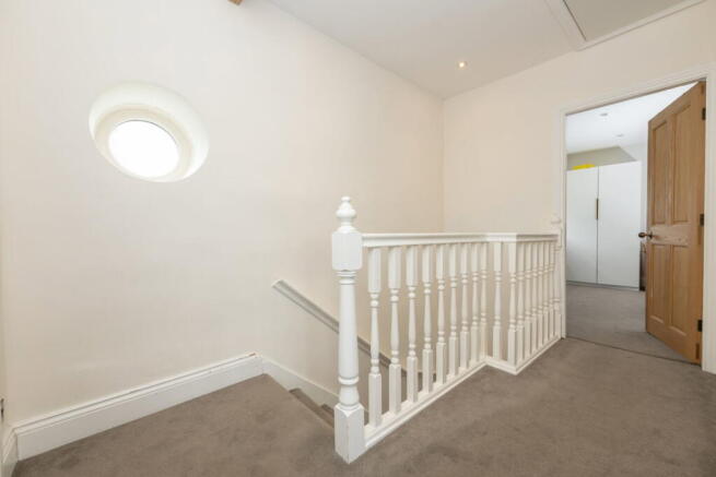 3 bed Cottage for sale Image 11