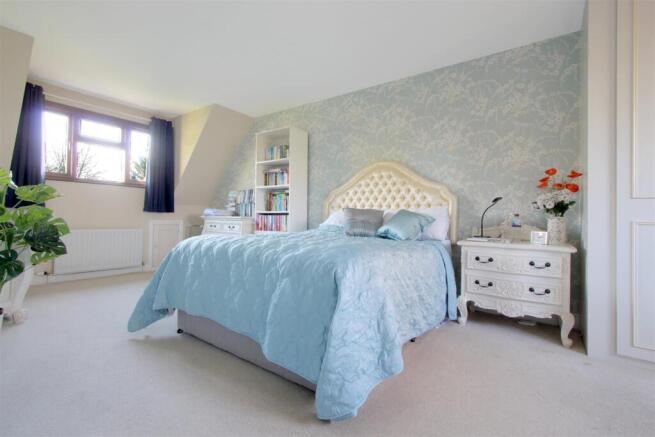 Master Bedroom.jpg