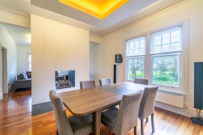 Lounge Dining Room 5