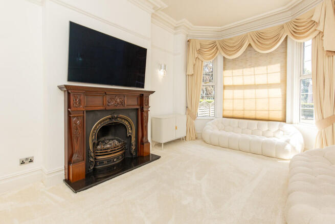 Front Reception R...