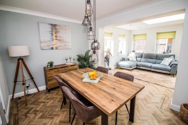 Dining Room pic 3.