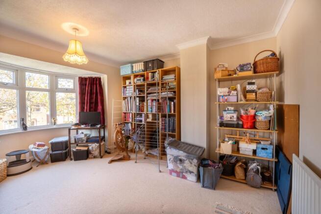 4 bed Semi-Detached for sale Image 9