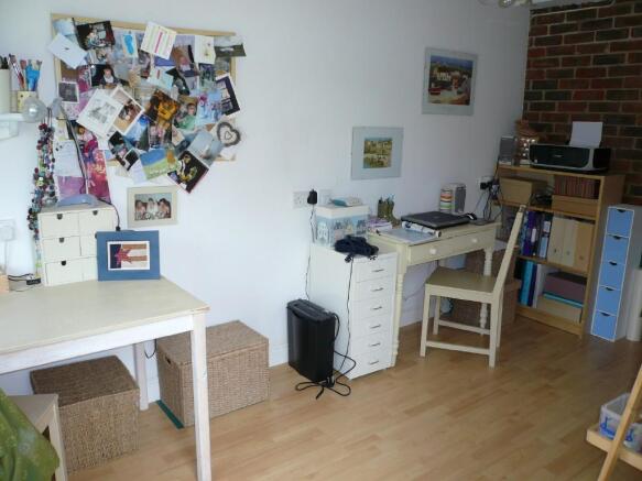 Photo 6