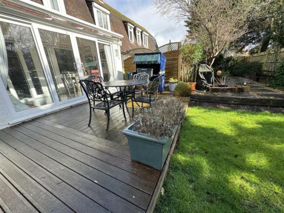 SOUTH ASPECT REAR GARDEN