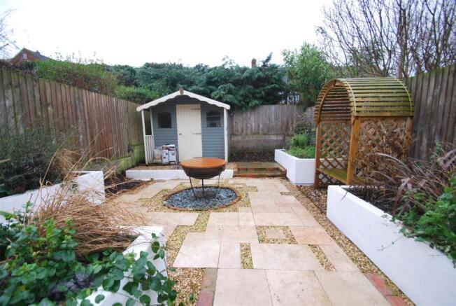 grove rear.JPG