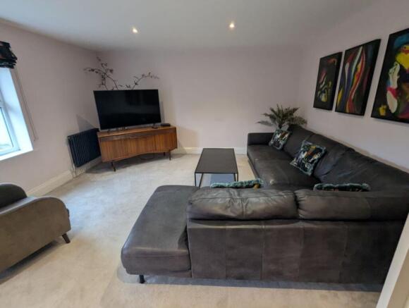 11 bed Apartment for sale Image 5