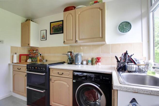 2 bed Detached Bungalow for sale Image 6