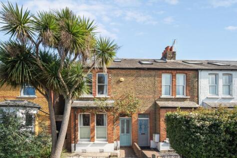 Sandycombe Road,
Kew, TW9