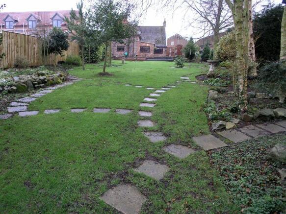 GARDEN