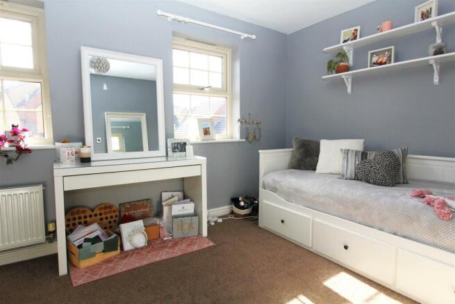 Bedroom 3.2.JPG
