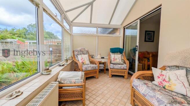 3 bed Semi-Detached for sale Image 12