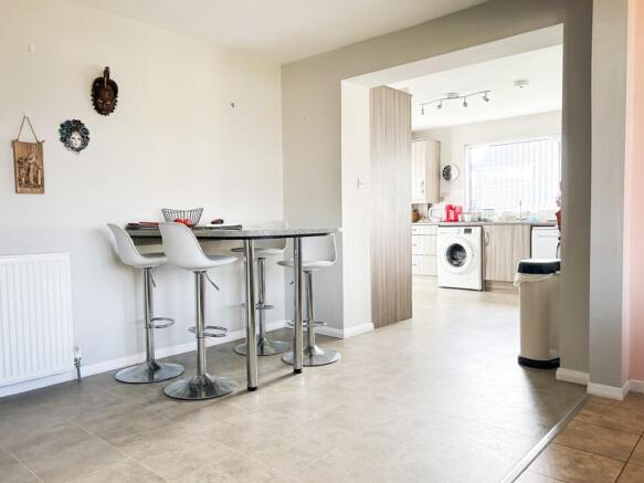 Breakfast bar area