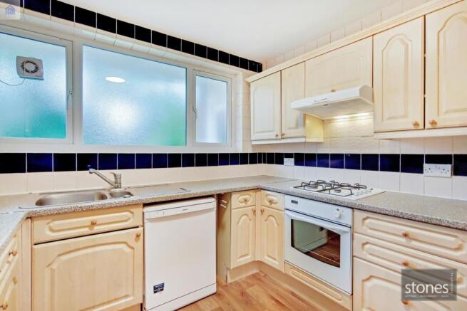 2_Kitchen-0.jpg