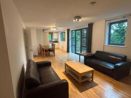Flat 16, 33 Baron House, Chapter Way, Colliers Wood, London SW19 2RS