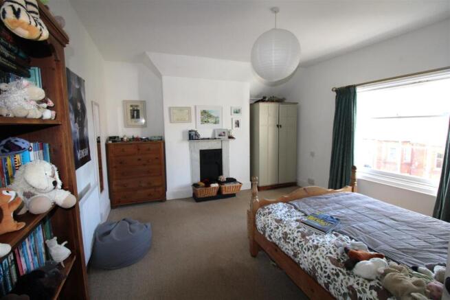 newbedroom5.JPG