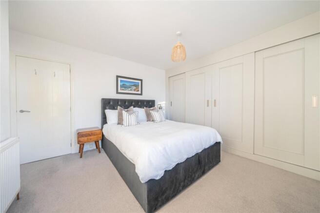 3 bed Terraced for sale Image 5