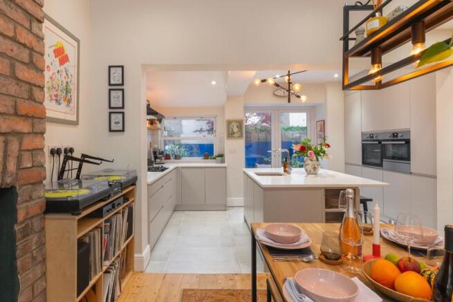 YELSROW02 - Kitchen A.jpg