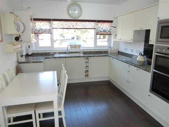 Refitted Breakfast K