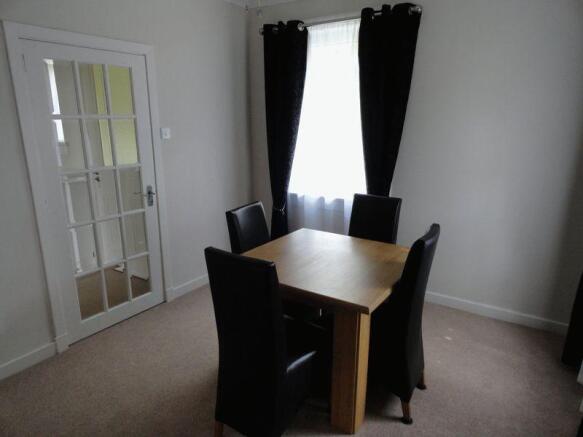 Dining Room / 4th