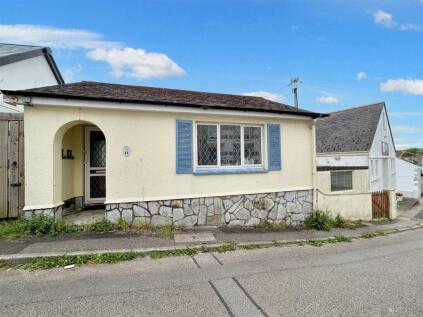 2 bedroom bungalow, Porthleven