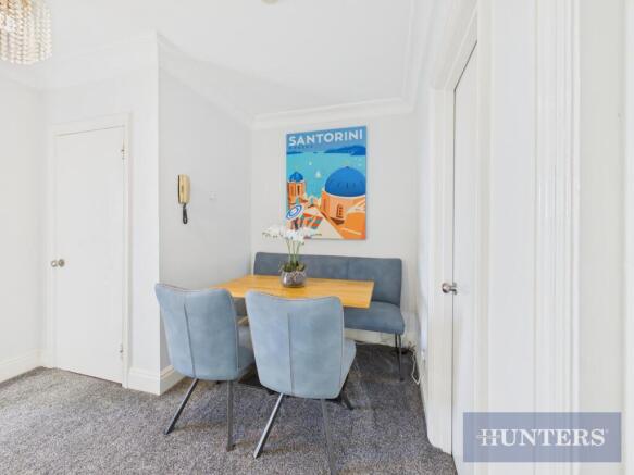 2 bed Apartment for sale Image 8
