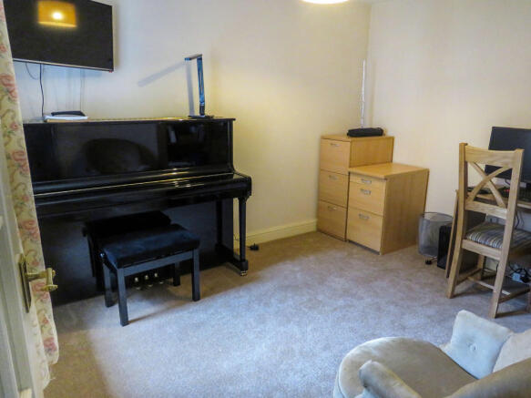 Photo 5