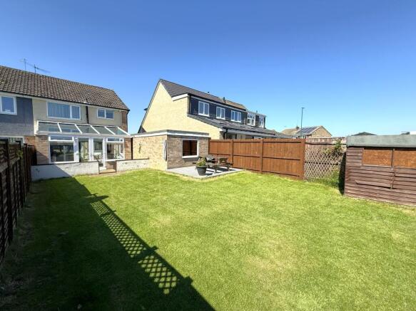 3 bed Semi-Detached for sale Image 4