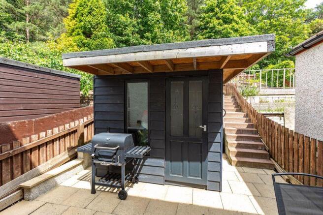 Summer House & Patio