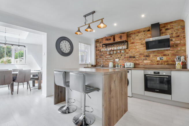 Kitchen / Breakfast Room