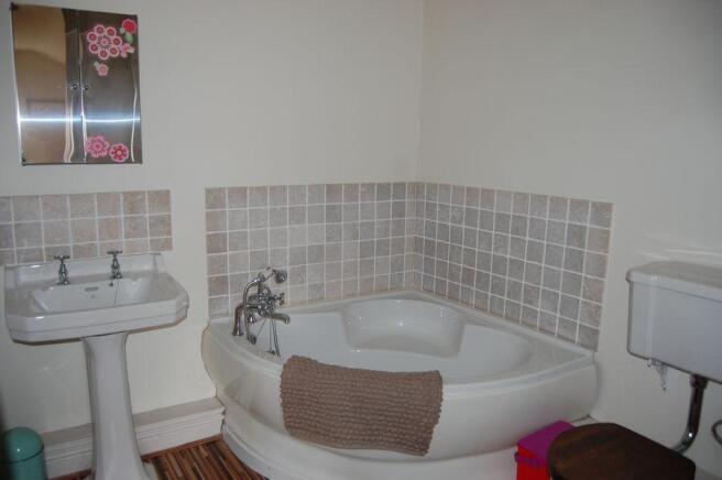 EN SUITE 1