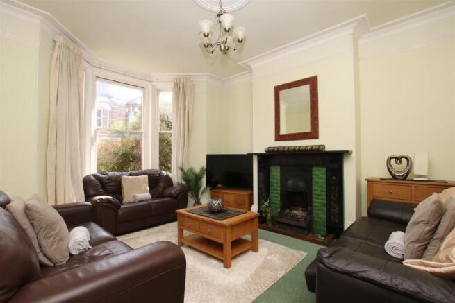 Living Room.JPG