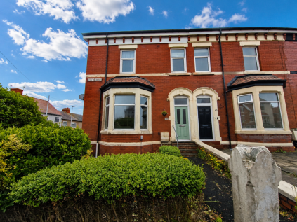 Hesketh Avenue, Bispham, FY2