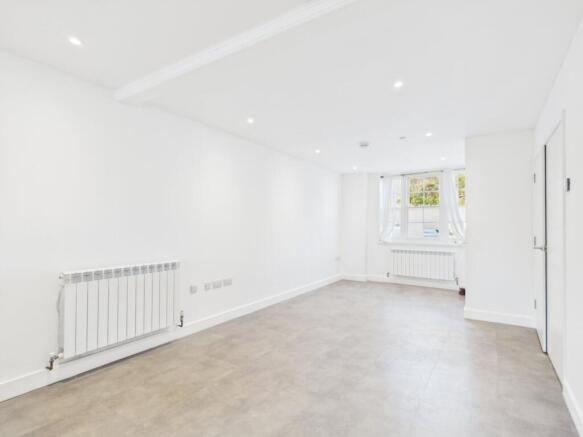 Oryx, 30 Cornet Street, St Peter Port, GY1 photo 3