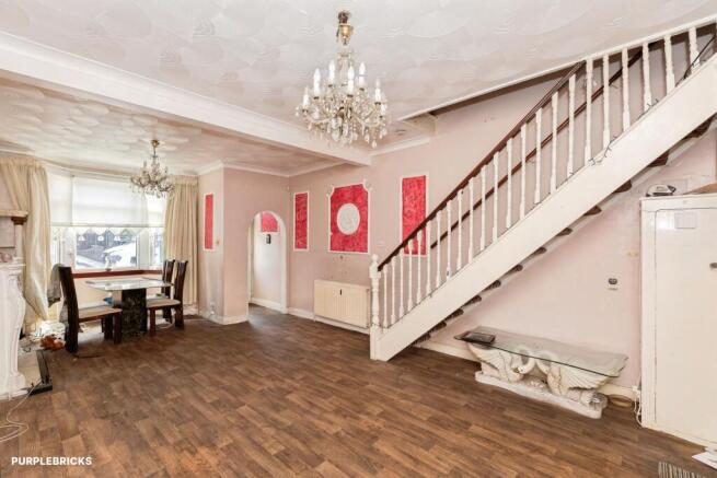 Lounge/Dining Room