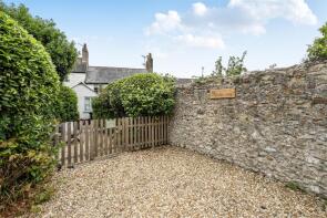 1, Dolphin Cottages, Mill Green, Lyme Regis DT7 3PL