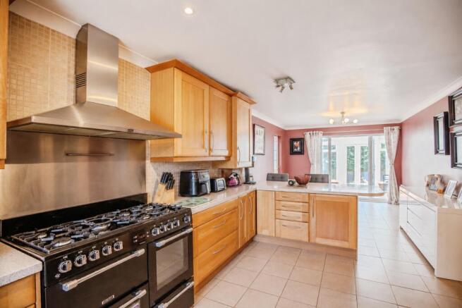 Beatrice Way, TROWBRIDGE photo 4