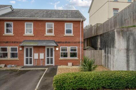 Ackland Close, Bideford, Devon, EX39