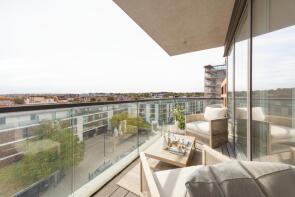 Flat 304, 4 Iverson Point, Harrison Walk, London SE10 0YN