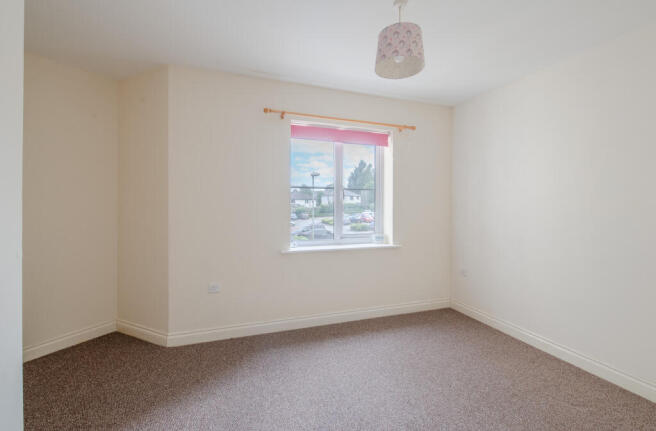 2 bed Apartment for sale Image 11