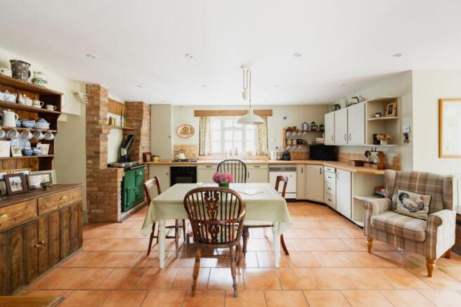 Kitchen/Breakfast