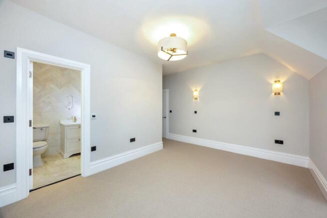 Third Avenue, Flat 11-016.jpg