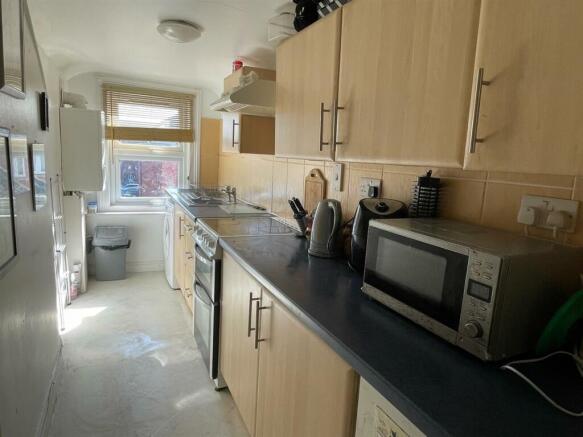 Kitchen..jpg